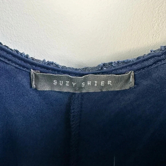 Blue fitted lace stretch  dress - 3/4 sleeves - scoop neck - knee length - M - Picture 7 of 7